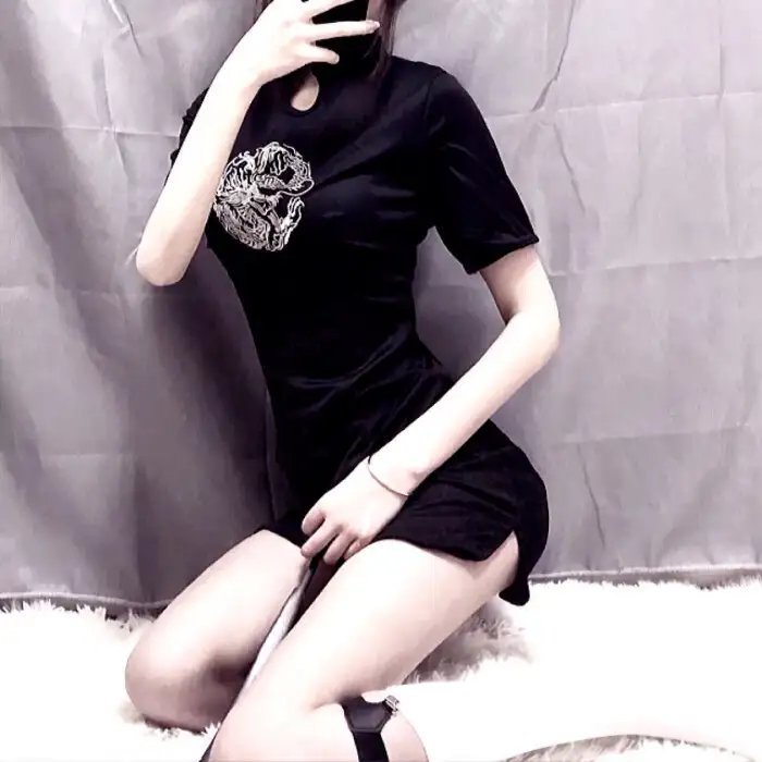 早上下班的女人